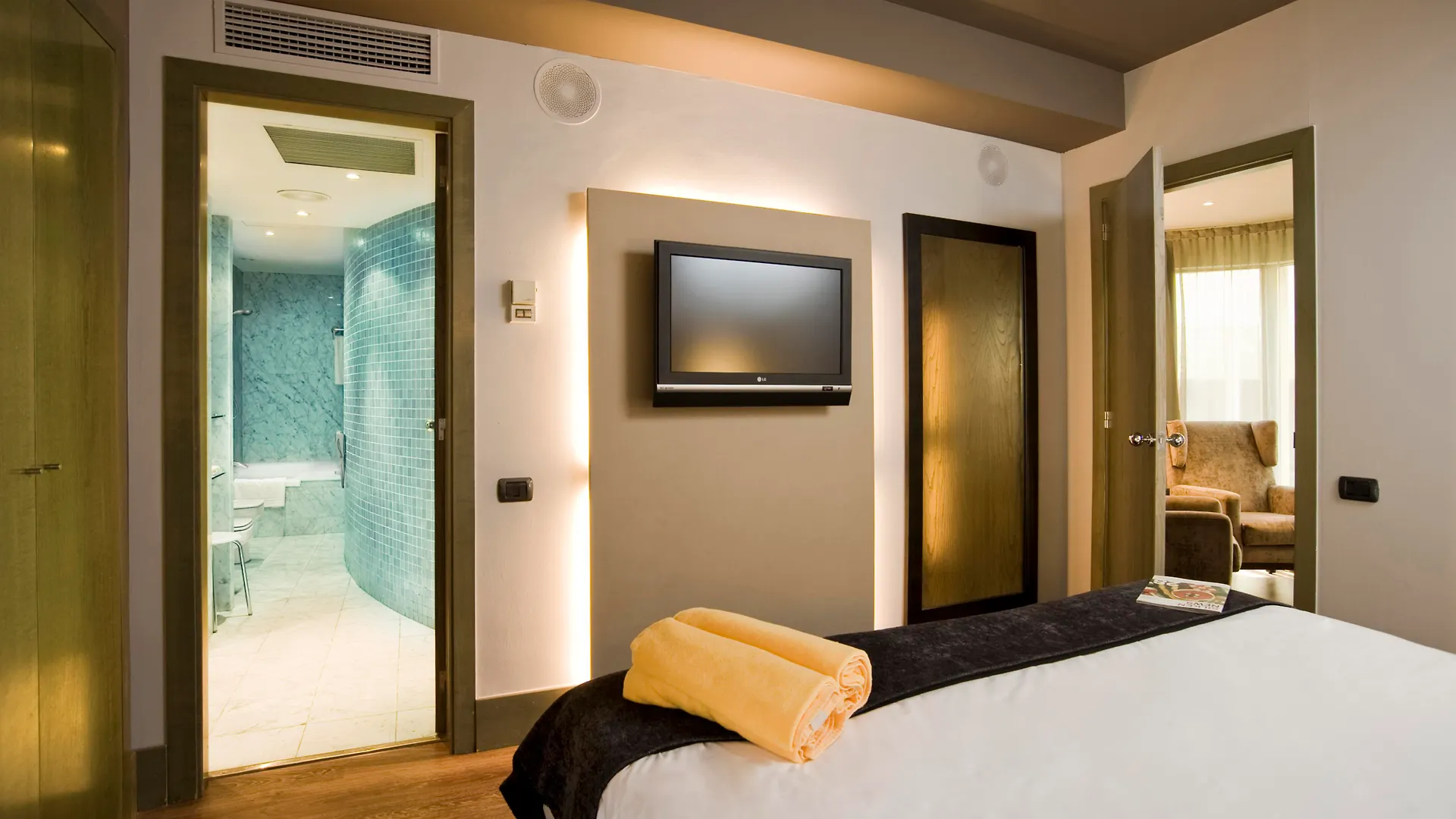 ****  Gran Hotel Havana 4Sup By Escampa Hotels Barcelona Espanha