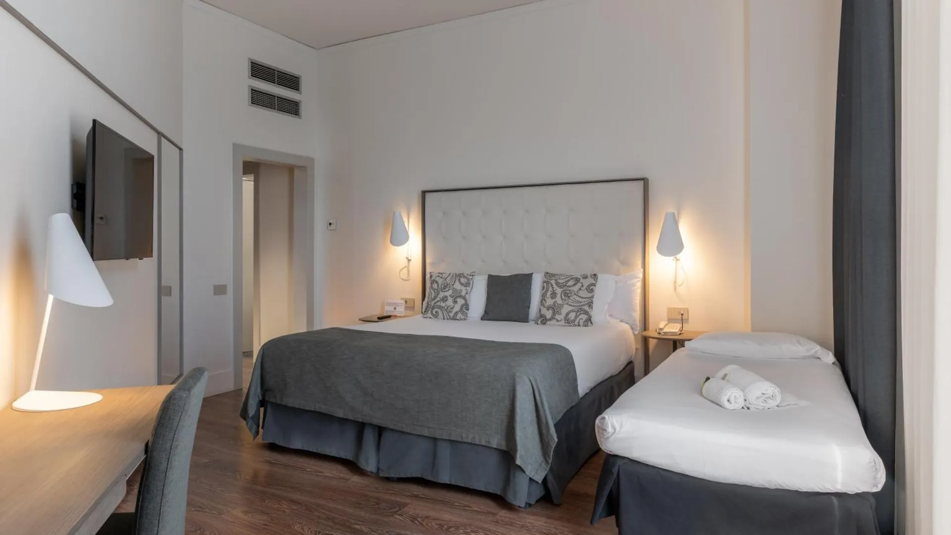 ****  Gran Hotel Havana 4Sup By Escampa Hotels Barcelona Espanha